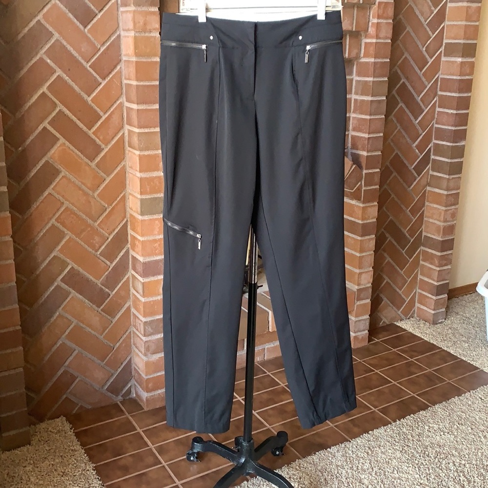 Ana Nonza black zipper cargo pocket midrise slacks tapered legs ankle length